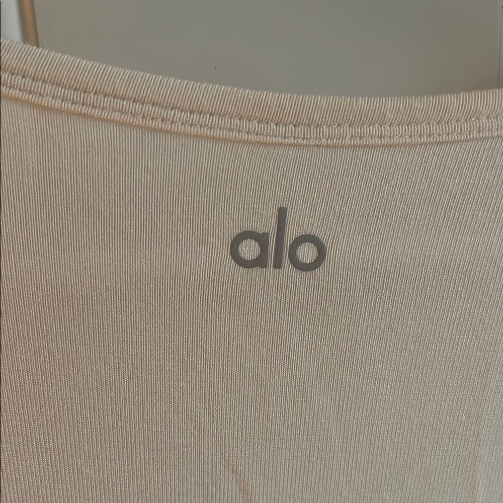 Alo Yoga Cover Long Sleeve Twist Front Top - Picture 3 of 9